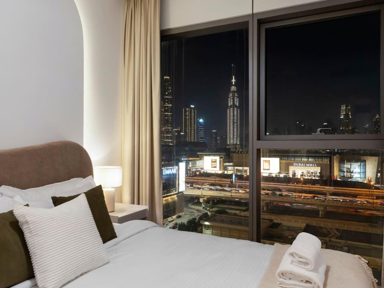 Urbanstays - Downtown Views Ii Dubai